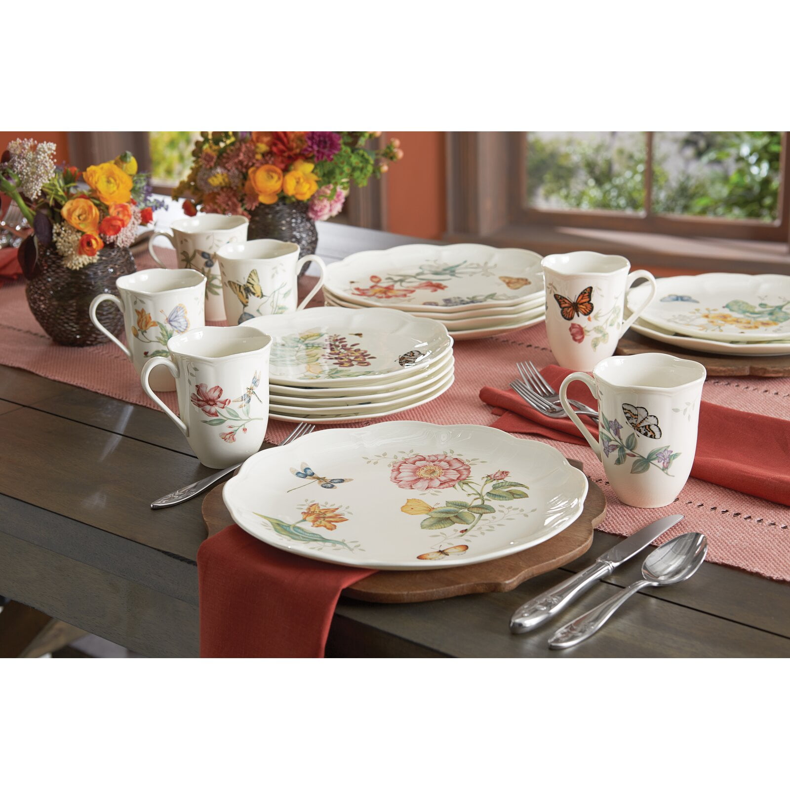 MALACASA Annie Porcelain China Dinnerware Set - Service for 12