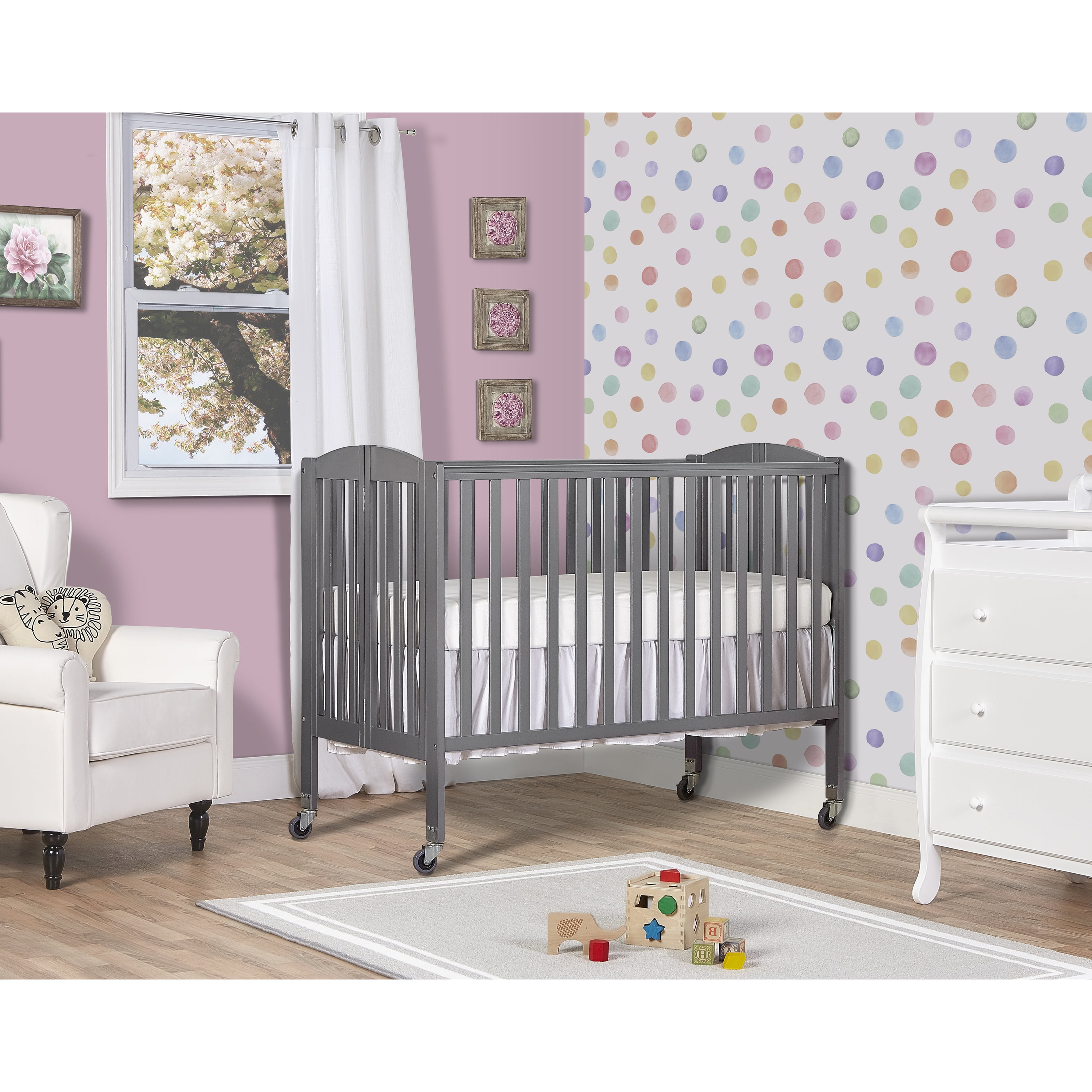 dream on me folding full size convenience crib