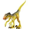 thumbnail image 1 of Figura de Acción Jurassic World Velociraptor Savage Strike, 1 of 1