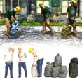 thumbnail image 3 of Juego de Figuras de diorama Zulema 1:64 con personas portadoras, 3 of 8
