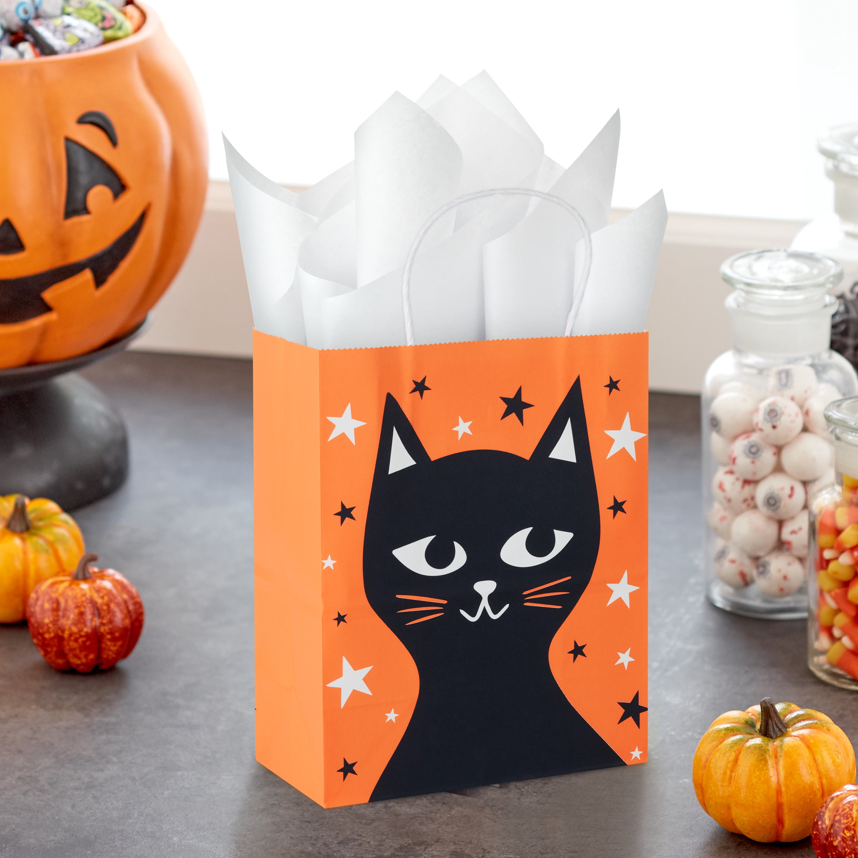 Hallmark Medium Halloween Gift Bag (Black Cat on Orange), 1 Count