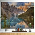 thumbnail image 2 of Design Art - Lac Moraine dans le Parc Banff Canada, 2 of 5