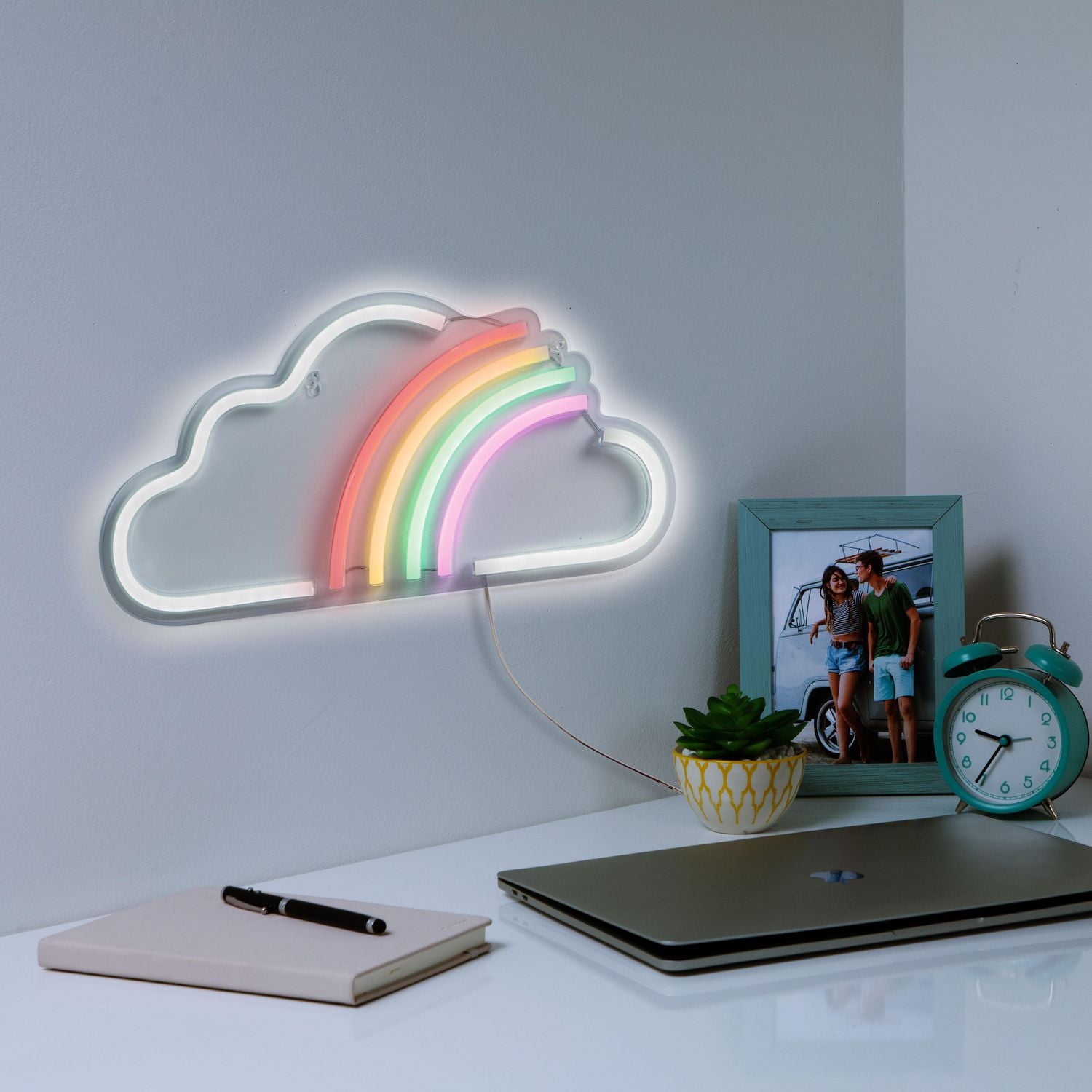 Merkury Innovations Enseigne murale néon LED Rainbow Cloud 15" Enseigne néon LED Rainbow Cloud