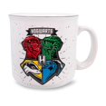 thumbnail image 1 of Taza Camper Silver Buffalo con el escudo de Hogwarts de Harry Potter, 590 ml, 1 of 6