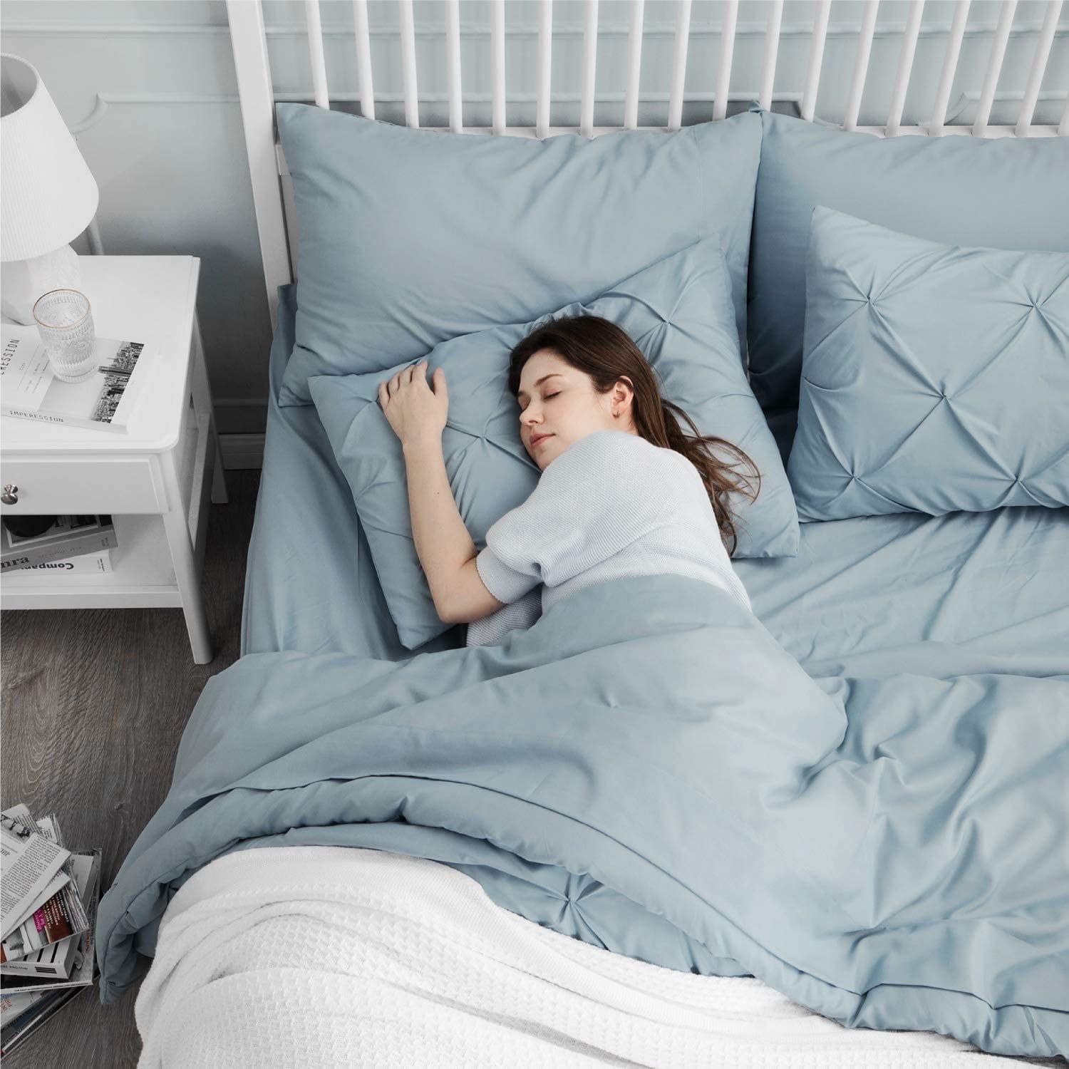 Cozy Comfort Light Blue Queen Comforter Set - 7 Pieces Bedding Set with Comforters, Sheets, Pillowcases & Shams