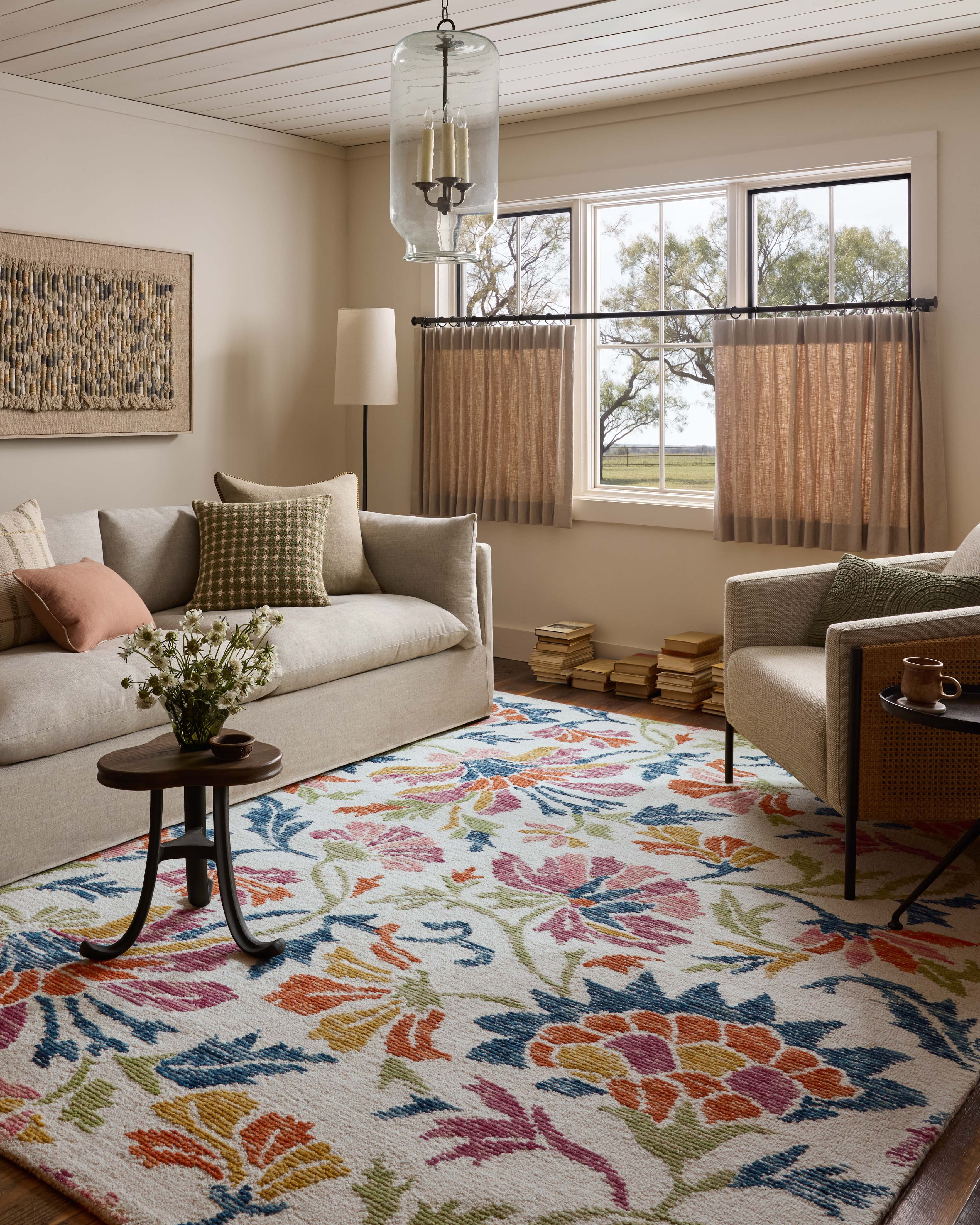 Loloi Tilly Ivory / Multi 8'-6" x 11'-6" Area Rug