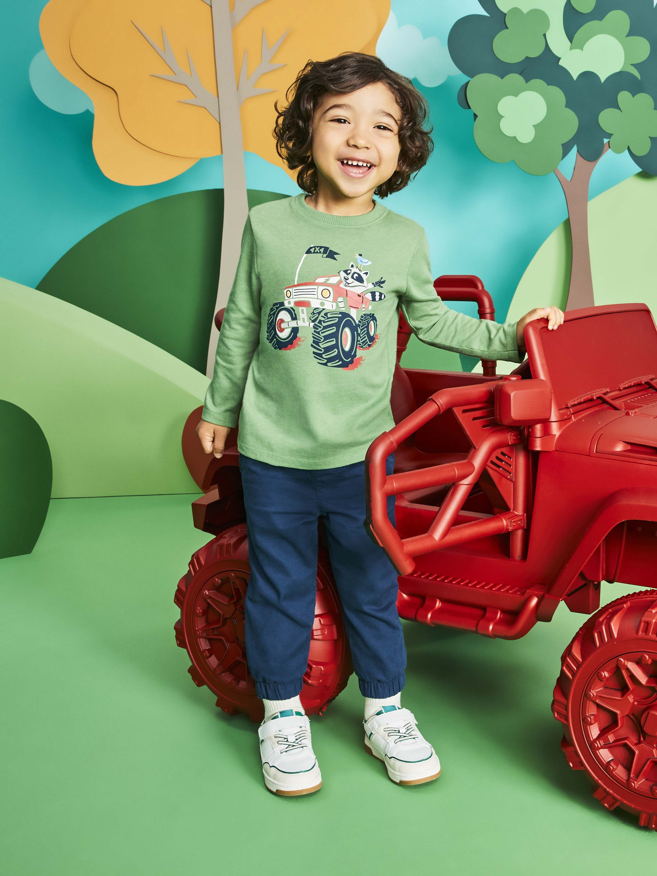 Garanimals Toddler Boys Graphic Tee with Long Sleeves, Sizes 18M-5T