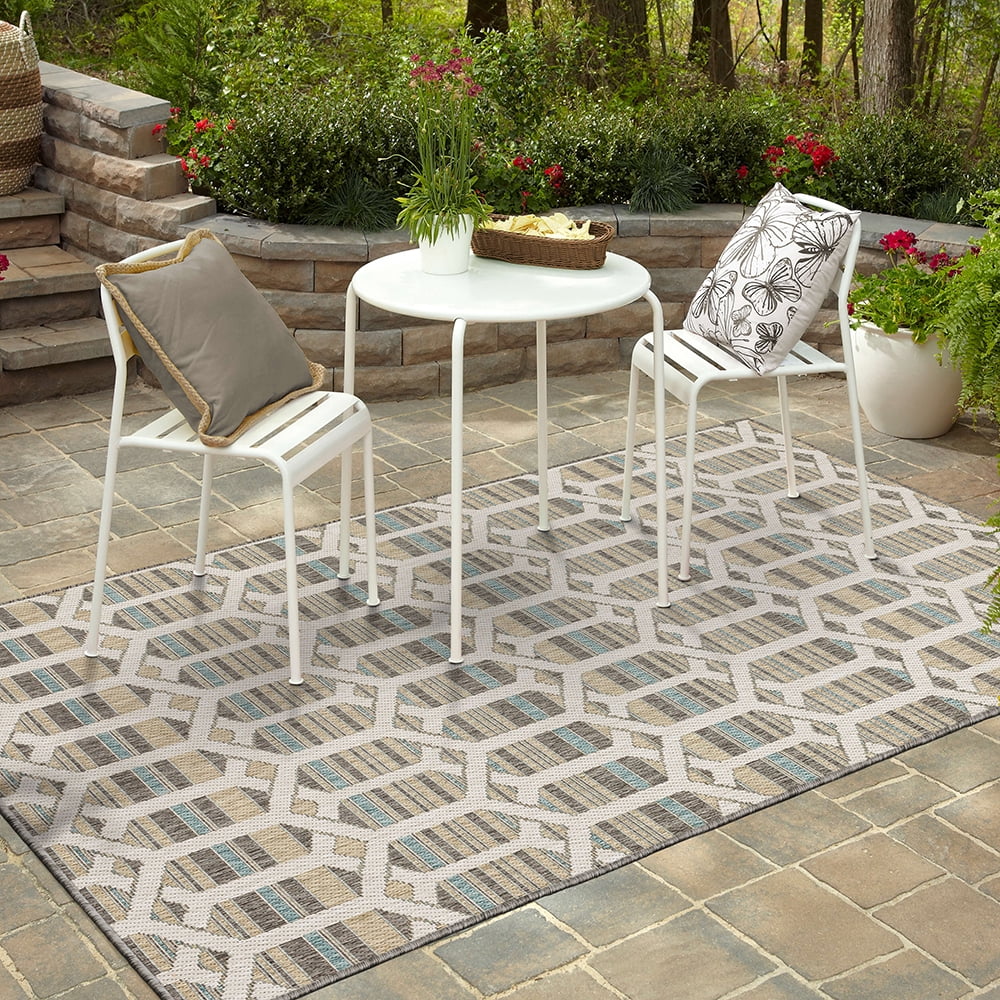Mohawk Home Clemente Geo Outdoor Area Rug, Light Grey, 5' 3" x 7' 6"