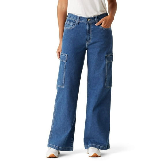 Levi Strauss Signature™ Women's Cargo Wide Leg Jeans