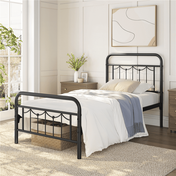 Yaheetech Metal Platform Bed Frame with Vintage Headboard and Footboard ...