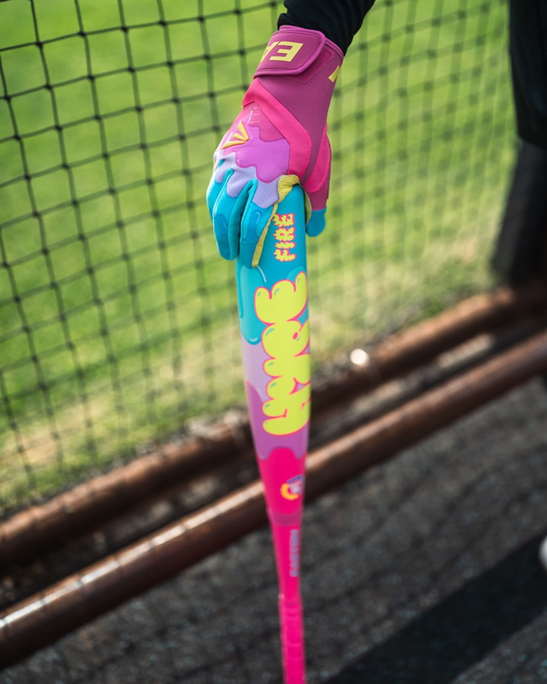 Easton 2025 Hype Fire Pool Party LE -8 USSSA Baseball Bat EUT6HPP8 – Prime Sports