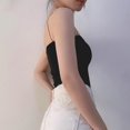 thumbnail image 3 of Camisole Basique pour Femmes Débardeur Dos Nu Sans Armature en Forme de U, 3 of 6