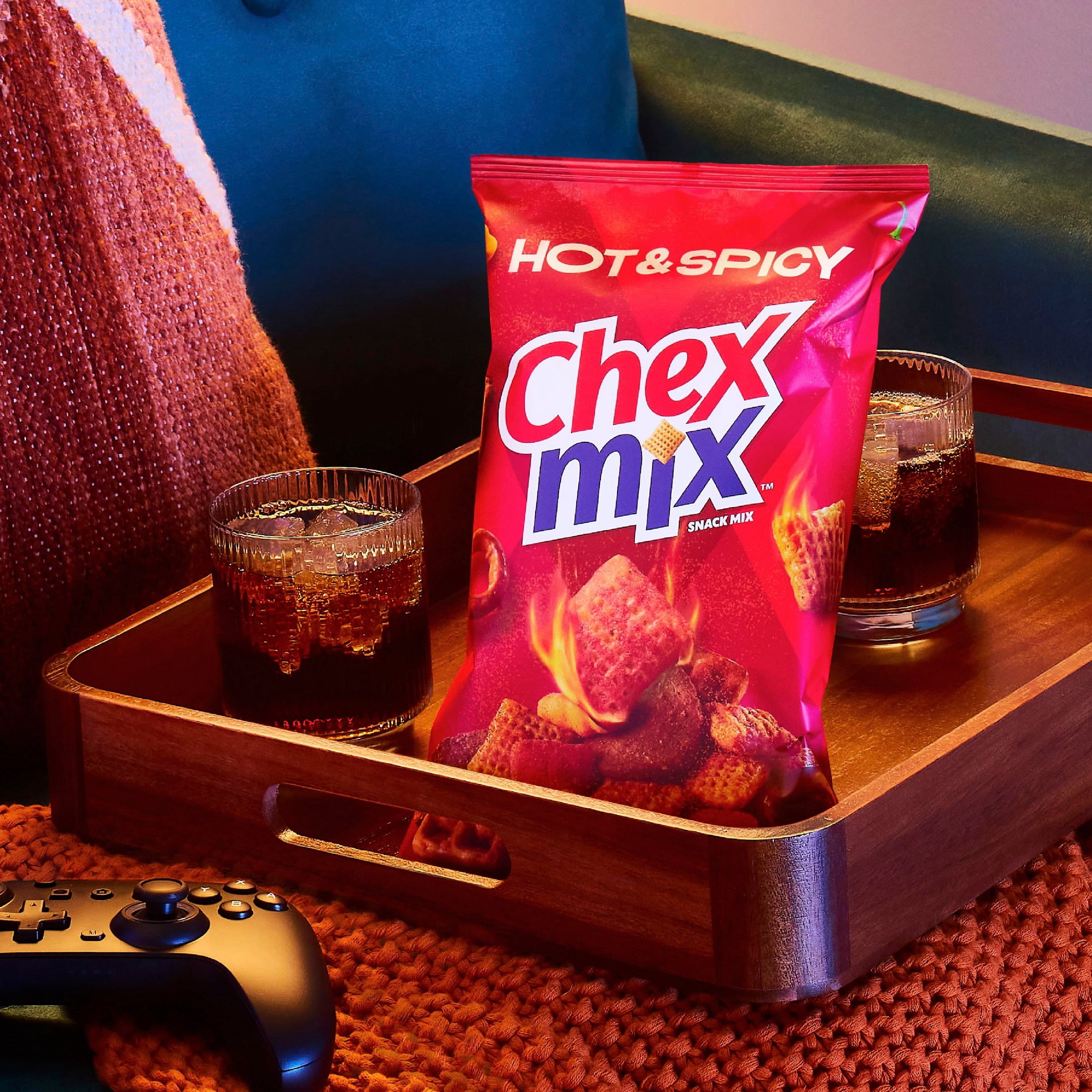 (2 pack) Chex Mix Hot and Spicy Snack Mix, Savory Snack Bag, Family Size, 13.5 oz