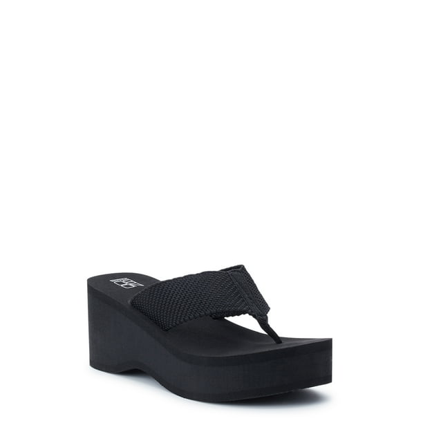 No Boundaries Women's Wedge Thong Sandals - Walmart.com