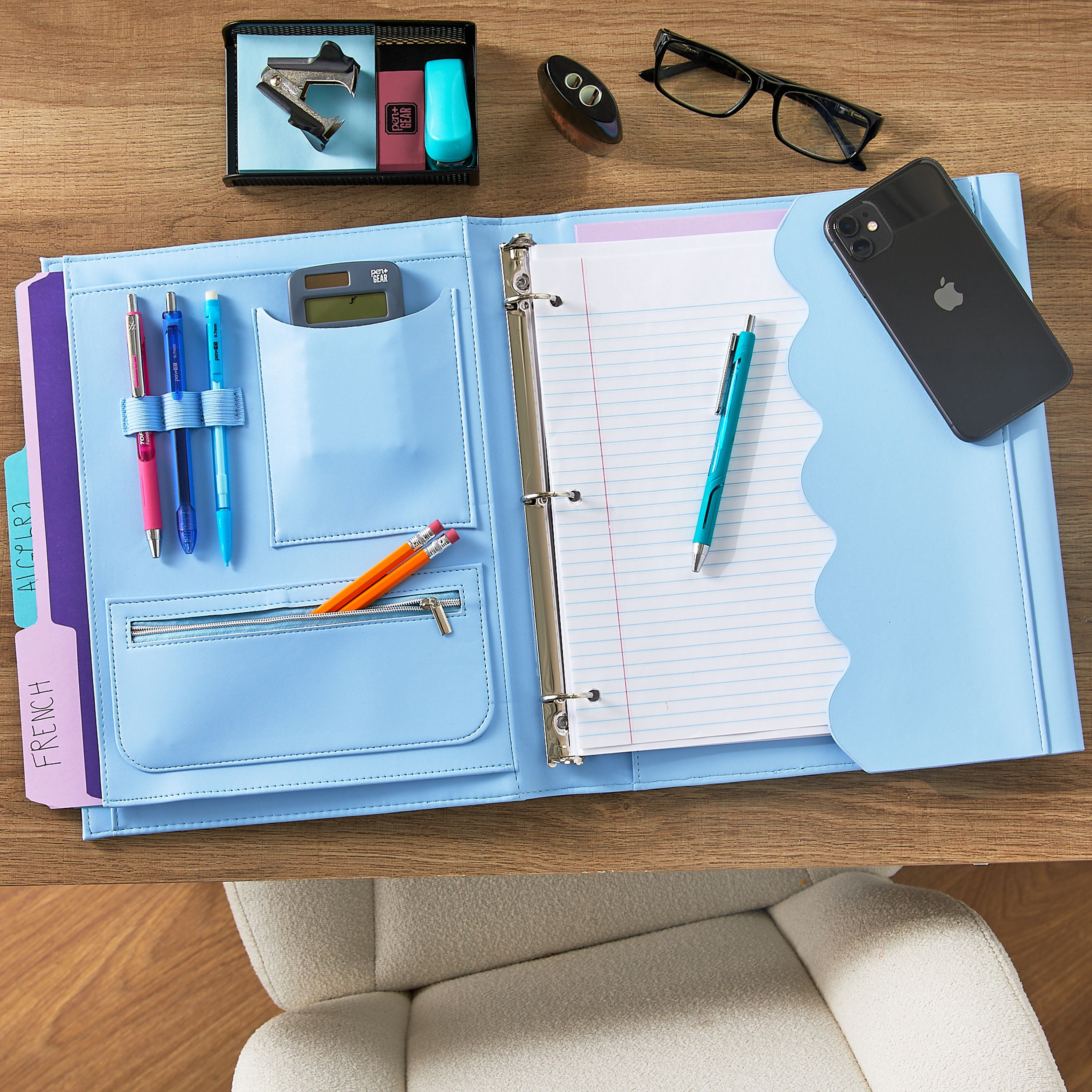 Pen+Gear Scalloped Binderfolio, Sky Blue, 10.75 x 12.6 Inch, Simulated Leather
