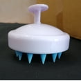 thumbnail image 1 of Depurador de cabeza con nodo de silicona largo y flexible, llega fácilmente a las raíces del cabello, elimina la caspa y exfolia, estimula el crecimiento del cabello Brillar Hogar, 1 of 3