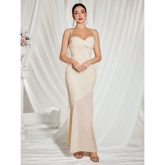 Elegant Ruched Bodycon Mermaid Evening Gown with Lace Overlay