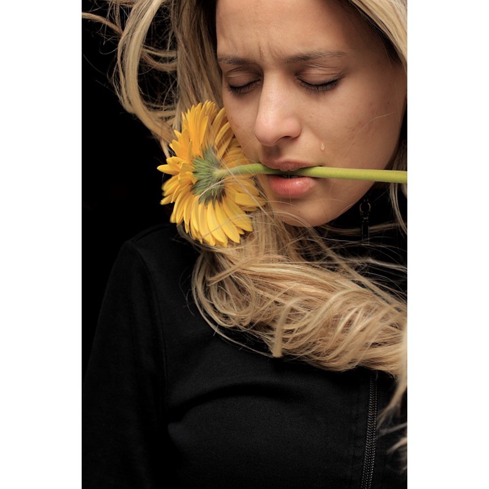 Flower Cry Sad Yellow Model Women's Tears Daisy12 Inch BY 18 Inch