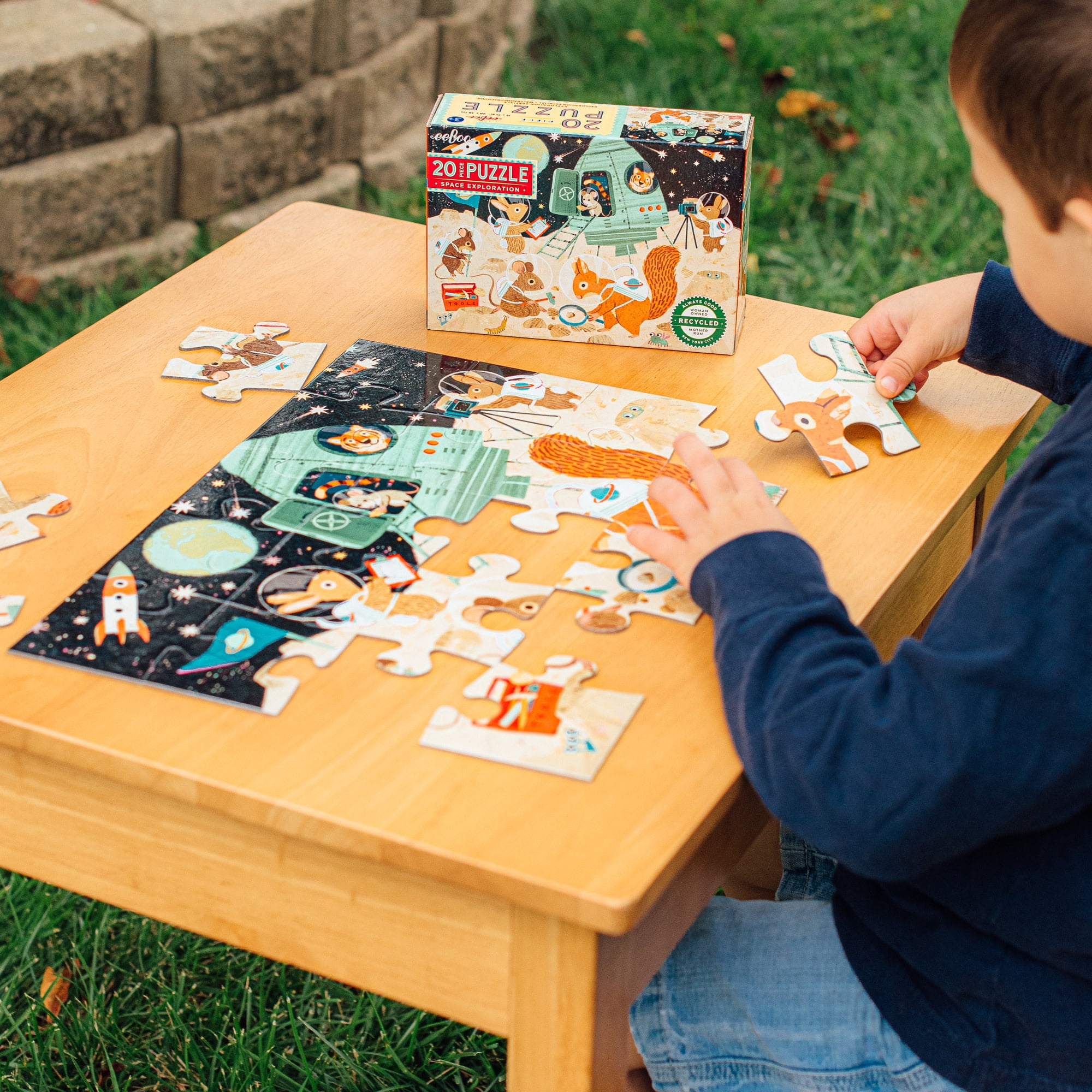 eeBoo: Space Exploration - 20 Piece Puzzle - 15 x 11" Kids Jigsaw, Oversized Glossy High-Quality Pieces, Animals On The Moon, Preschool Puzzle, Age 3+