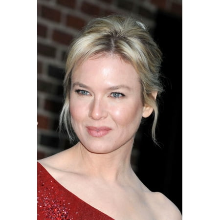 Renee Zellweger At Talk Show Appearance For The Late Show With David Letterman Ed Sullivan Theatre New York Ny 1292009 Photo By Kristin CallahanEverett CollectionEverett Collection