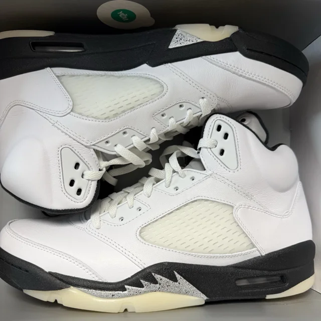Ni - ke Ni - ke Air Jordan 5 Retro "White and Black" JordanⅤ Men's Sneakers New DD0587-110