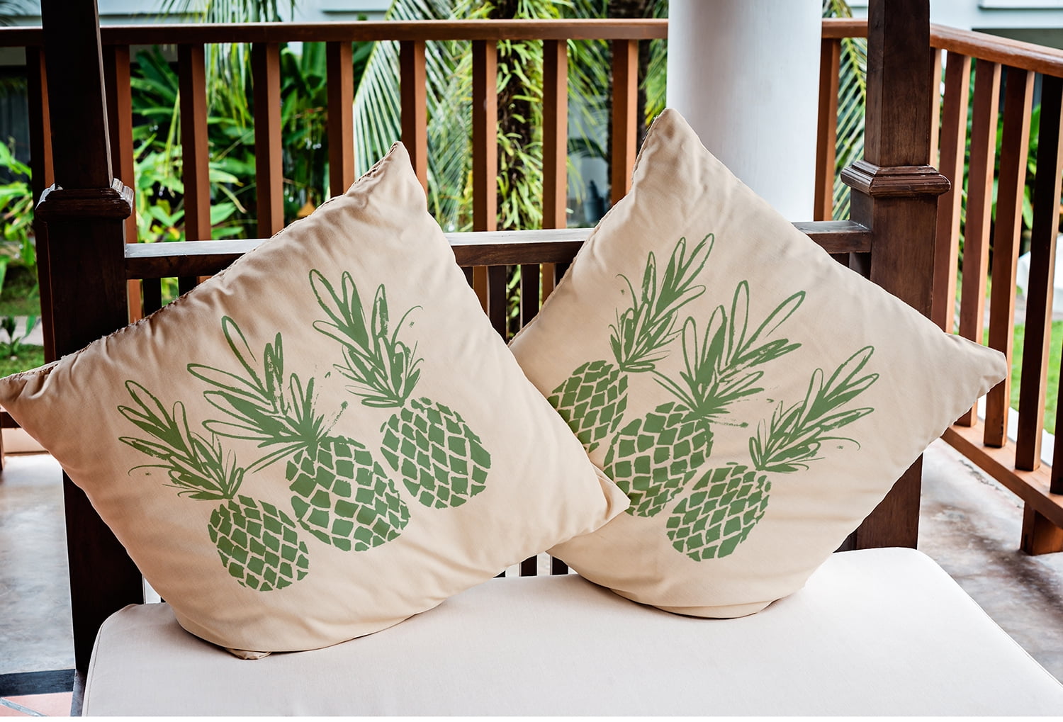 Simply Daisy 20" x 20" Pineapples Indoor/Outdoor Polyester Throw Pillow, Sage