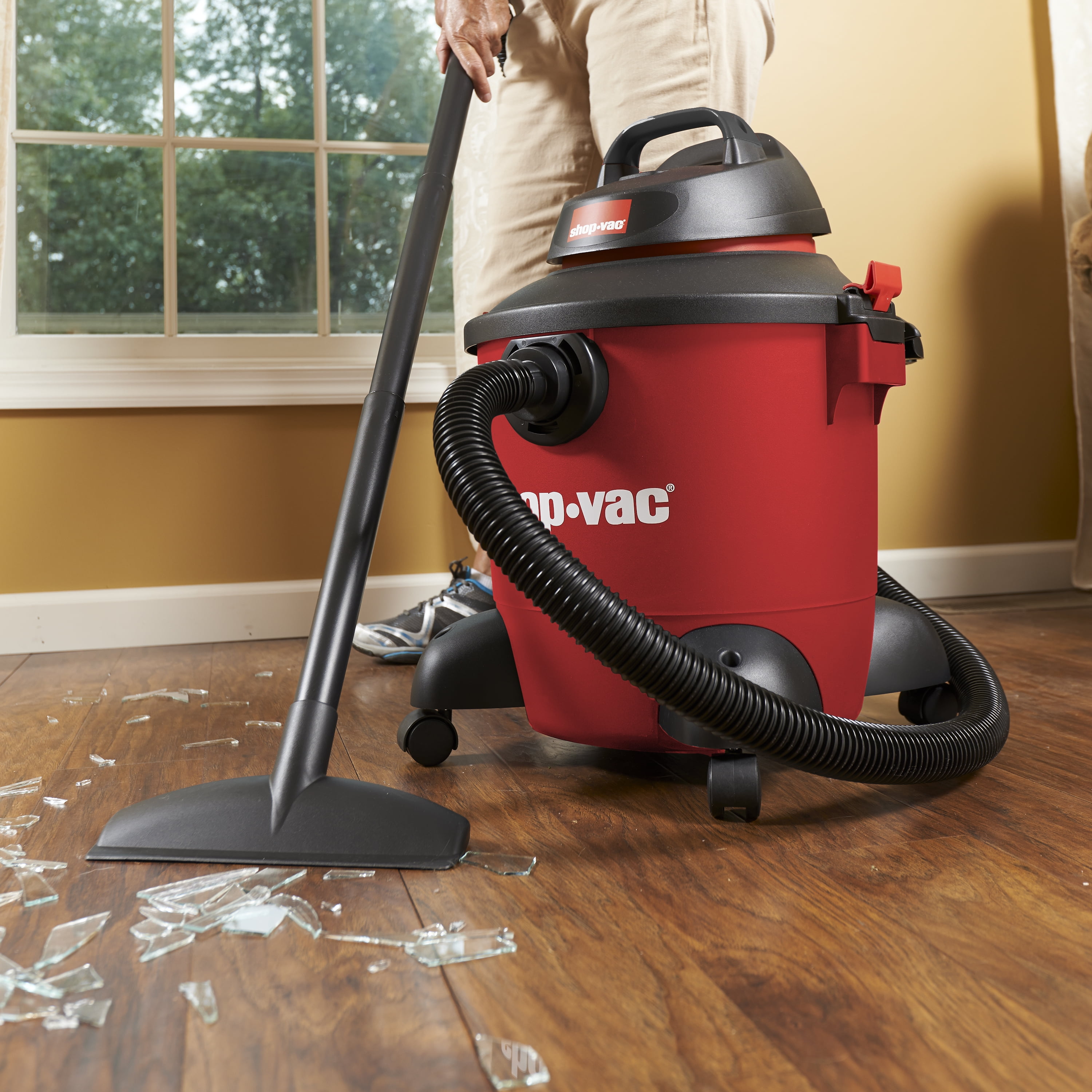 Shop-vac 6 Gallon Wet / Dry Vacuum