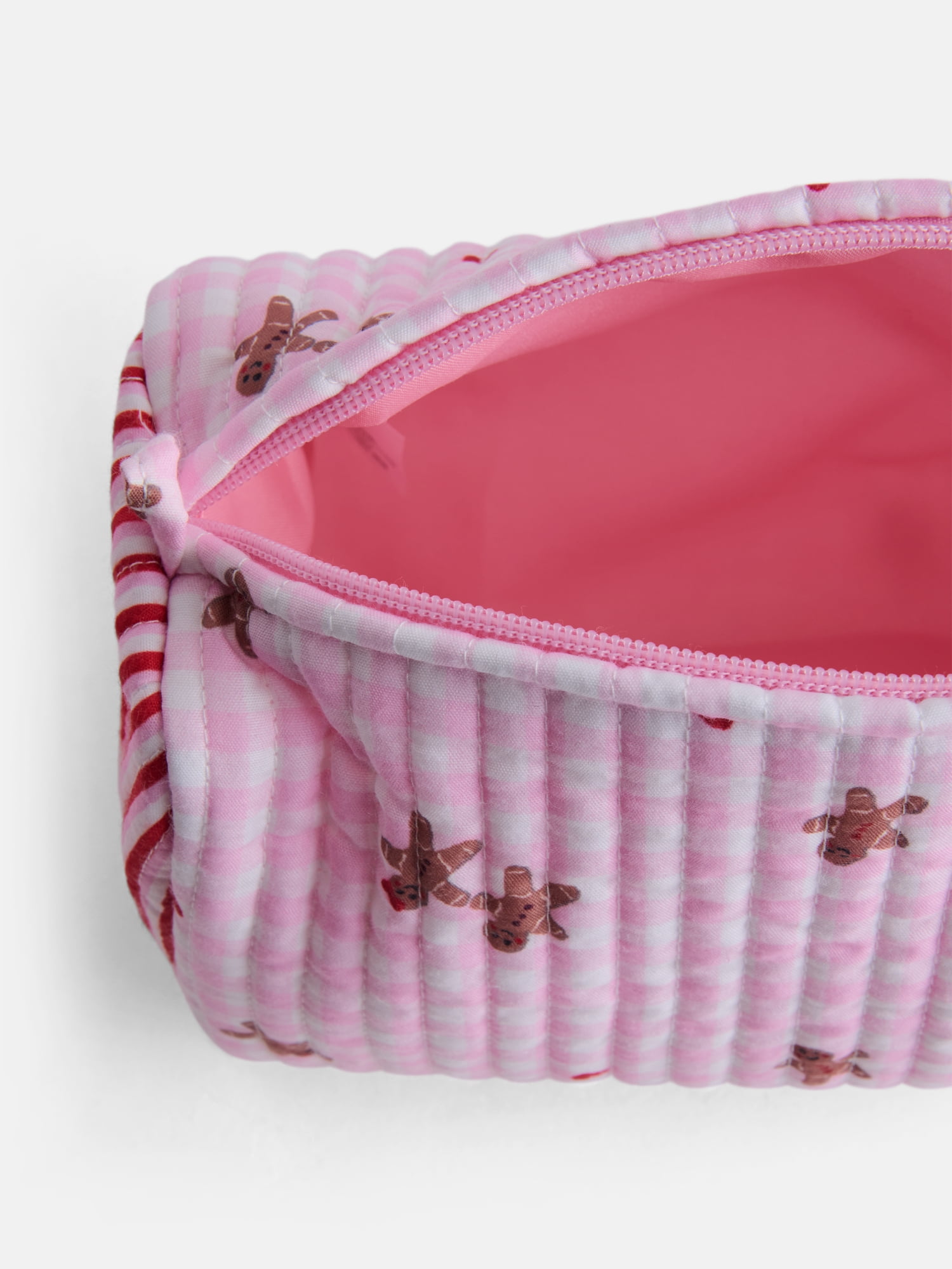 No Boundaries Quilted Pouch with Hair Scrunchie Set, 2-Piece, Women's, Pink Gingerbread