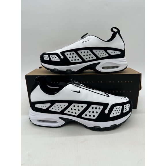 Nike Air Max SNDR Women's Size 9 White Black Running Athletic Shoes FZ2068 100