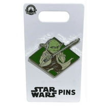 Disney Parks Star Wars Yoda Pin New with Card