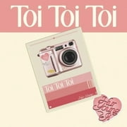 Hur Young Ji - Toi Toi Toi - incl. 108pg Photobook, Door Hanger, 2 Postcards, Sticker, Ticket, + 2 Photocards - CD