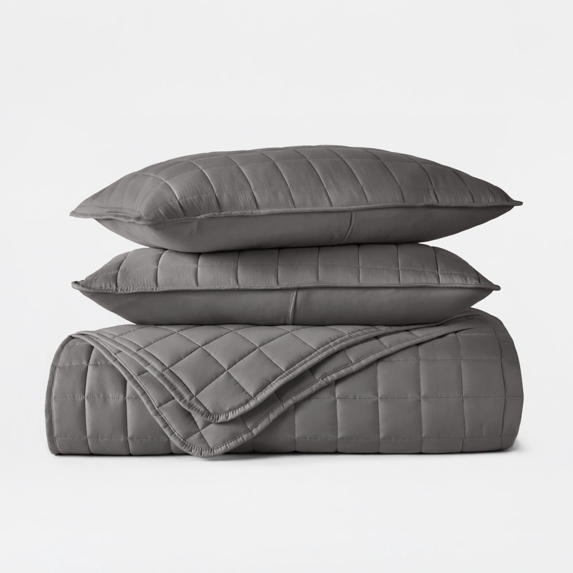 Lightweight Wrinkle Resistant Quilt Sets in Gray Square for Full/Queen Size Bedding by Comfort Canopy