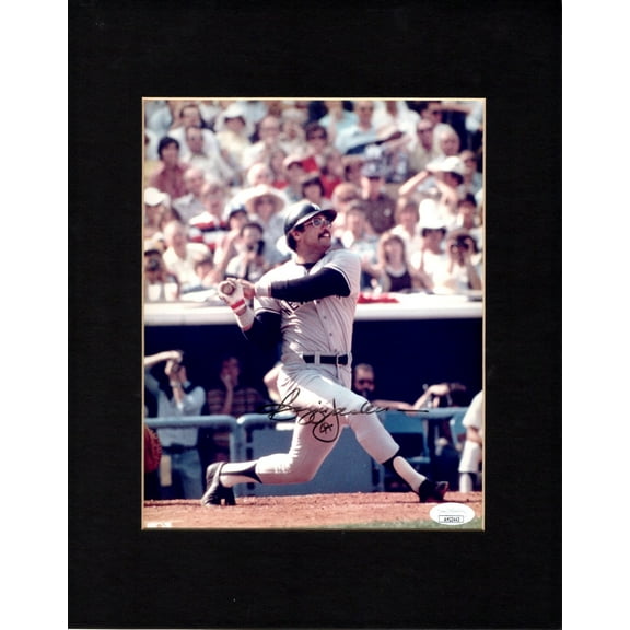 Reggie Jackson Signed Autographed Matted 8X10 Photo Yankees Swing JSA AM23443