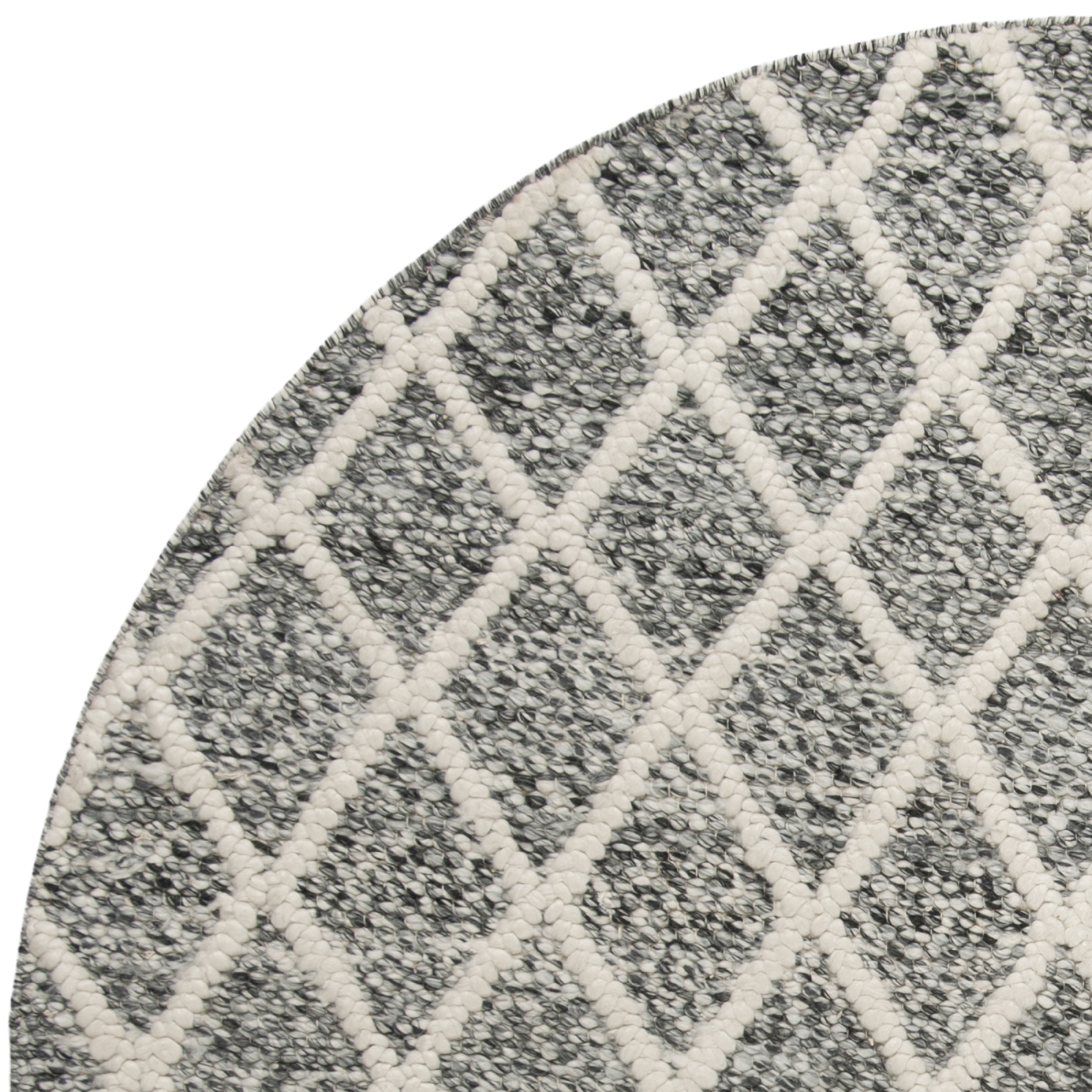 SAFAVIEH Natura Olgica Geometric Diamonds Area Rug, Ivory/Black, 6' x 6' Round