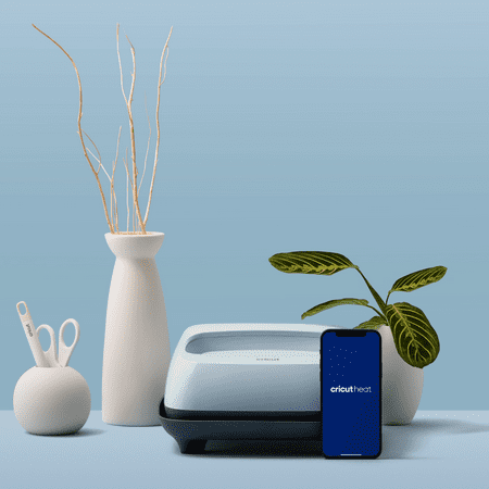 Cricut EasyPress 3 - 9 in x 9 in - Bluetooth-Enabled Handheld Heat Press Machine, Blue