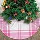 thumbnail image 3 of Falda para árbol de Navidad escocesa a cuadros escoceses en rosa y blanco, suave y divertida, decoración navideña de granja con cuello para árbol de Navidad de 48", 3 of 4