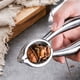thumbnail image 4 of Cascanueces de aleación de zinc Baanuse, para pecanas, nueces, almendras, avellanas y pistachos, embudo Ormromra YQ-1337, 4 of 8