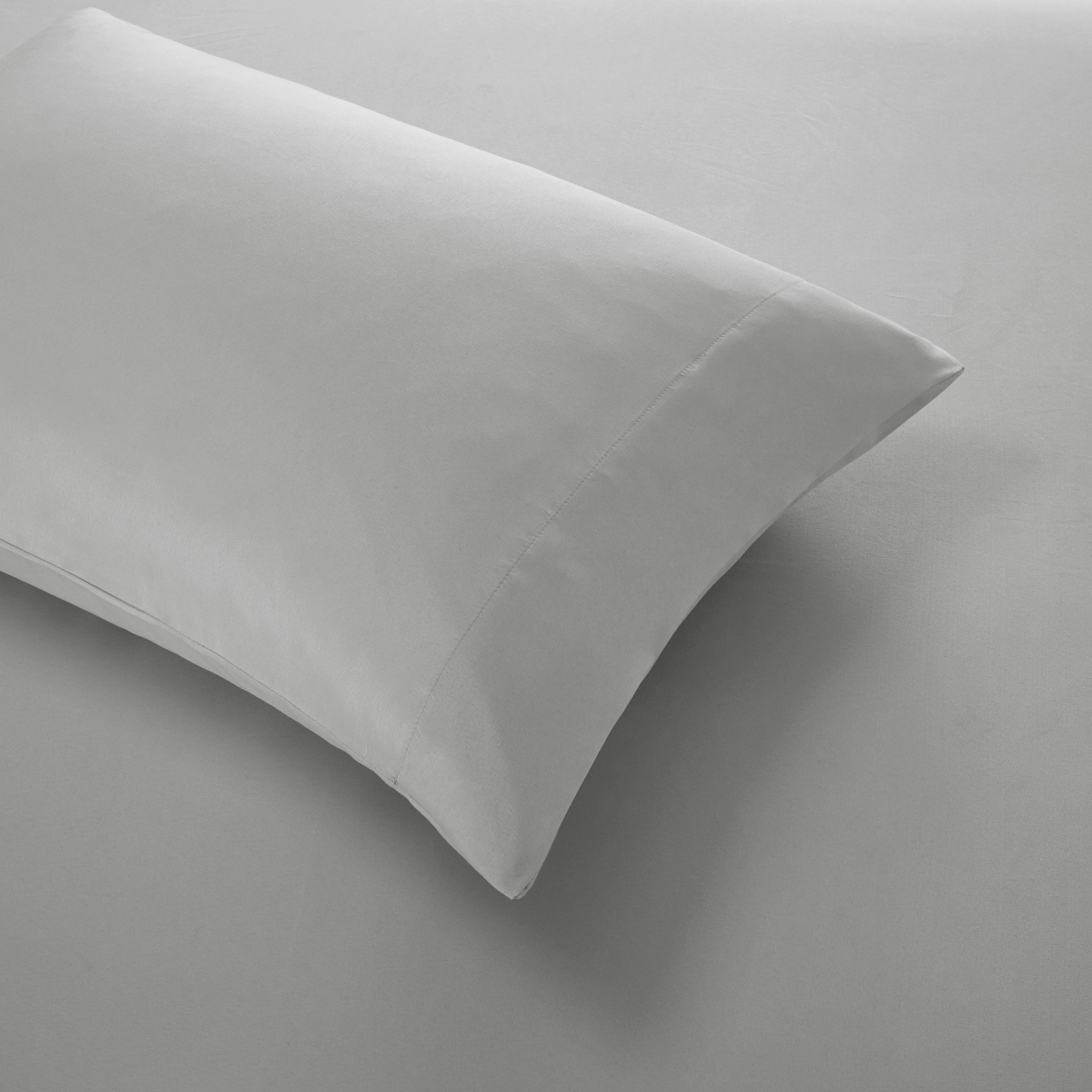 Well Being Antimicrobial Polyester Microfiber Super Soft 4-Piece Sheet Set, Grey, Queen