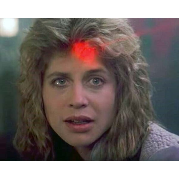 The Terminator 1984 Terminator's red gun light on Linda Hamilton 8x10 photo