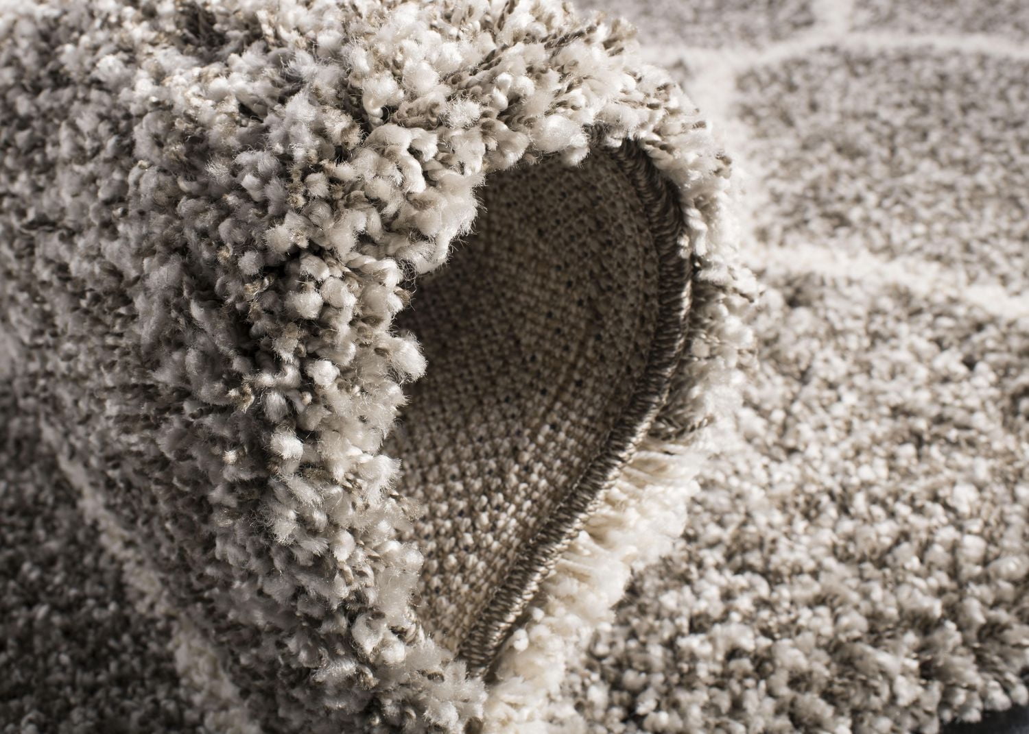 Safavieh Hudson Arline Tapis Géométrique Shag