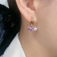 thumbnail image 4 of Pendientes elegantes de moda con hebilla de oreja de perla de flor de cuatro hojas morada Pendientes de lujo ligeros, 4 of 6