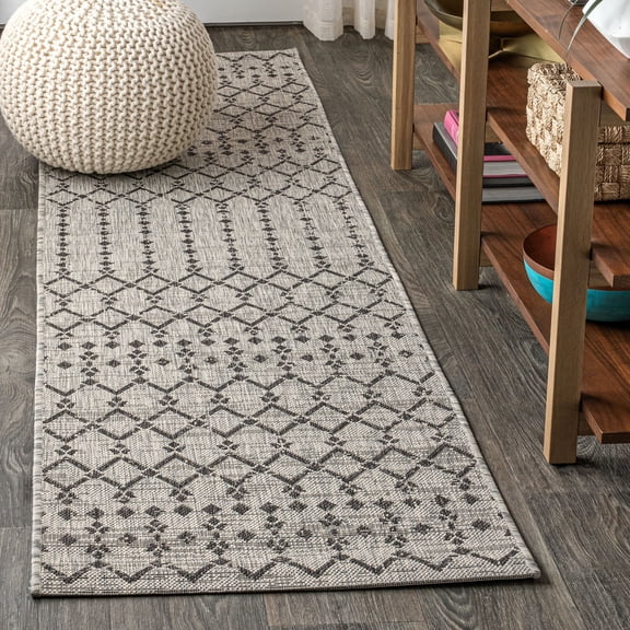 JONATHAN Y SANTA MONICA 2 x 8 Runner Rug, Ourika Moroccan Geometric Textured Weave - Light Gray/Black, SMB108E-28