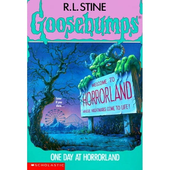 One Day at Horrorland (Paperback) by R L Stine