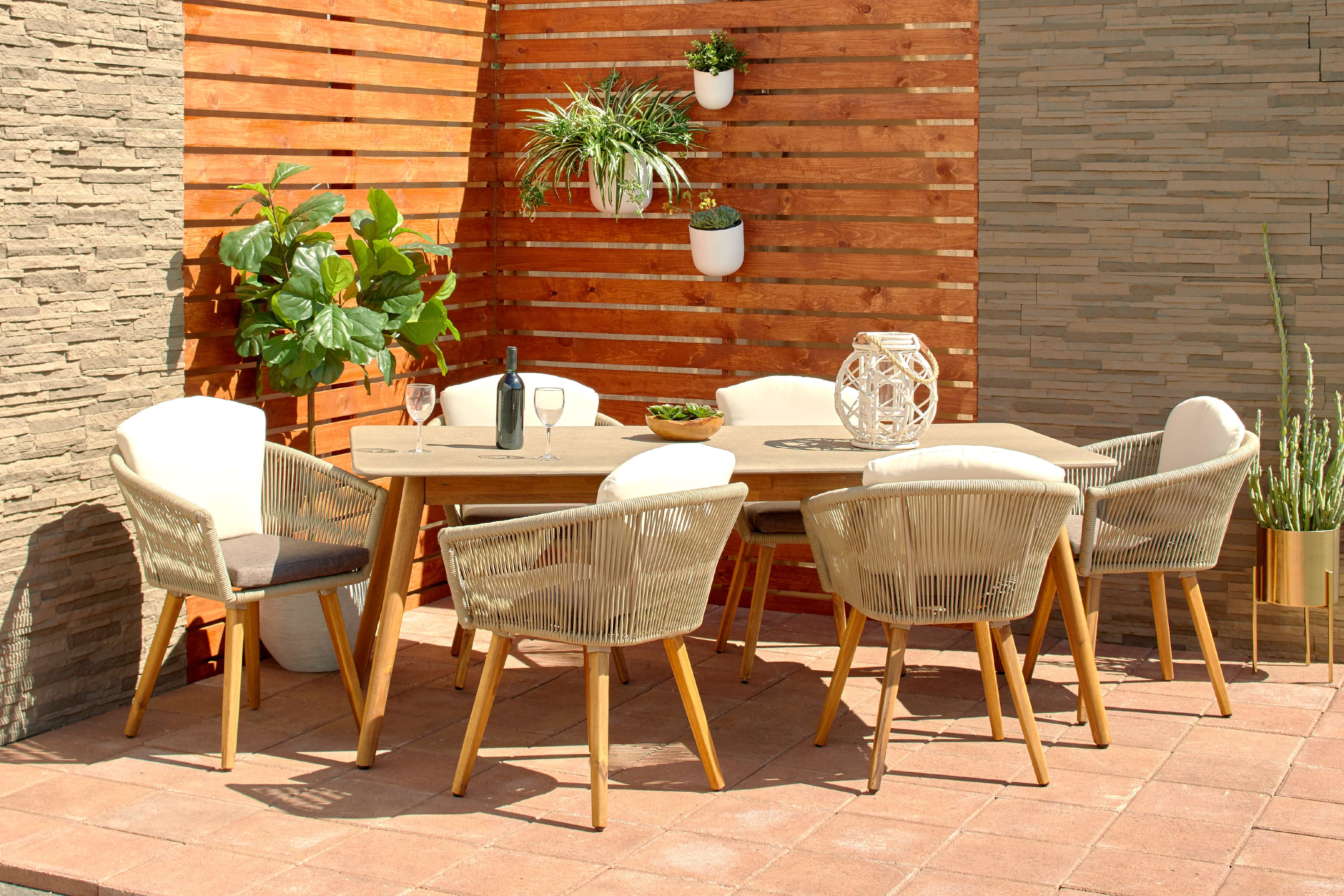 Indoor outdoor Furniture For Versatile Use