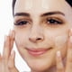 thumbnail image 4 of Bálsamo labial Carmex sabor cereza SPF 15 0.15 oz (palo en caja cartulina), 4 of 5