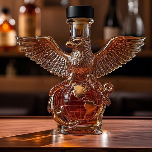 Animal-Shaped Whiskey Bottles, Animal Engraved Glass Decanter，Elegant Animal-Shaped Liquor Carafe，Home Gift & Decor Container For Men Whiskey Lovers Collectors