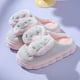 thumbnail image 3 of Zapatillas de algodón con lazo para mujer, pantuflas peludas lindas de Eva para el hogar, antideslizantes y cálidas, para otoño e invierno, 3 of 5