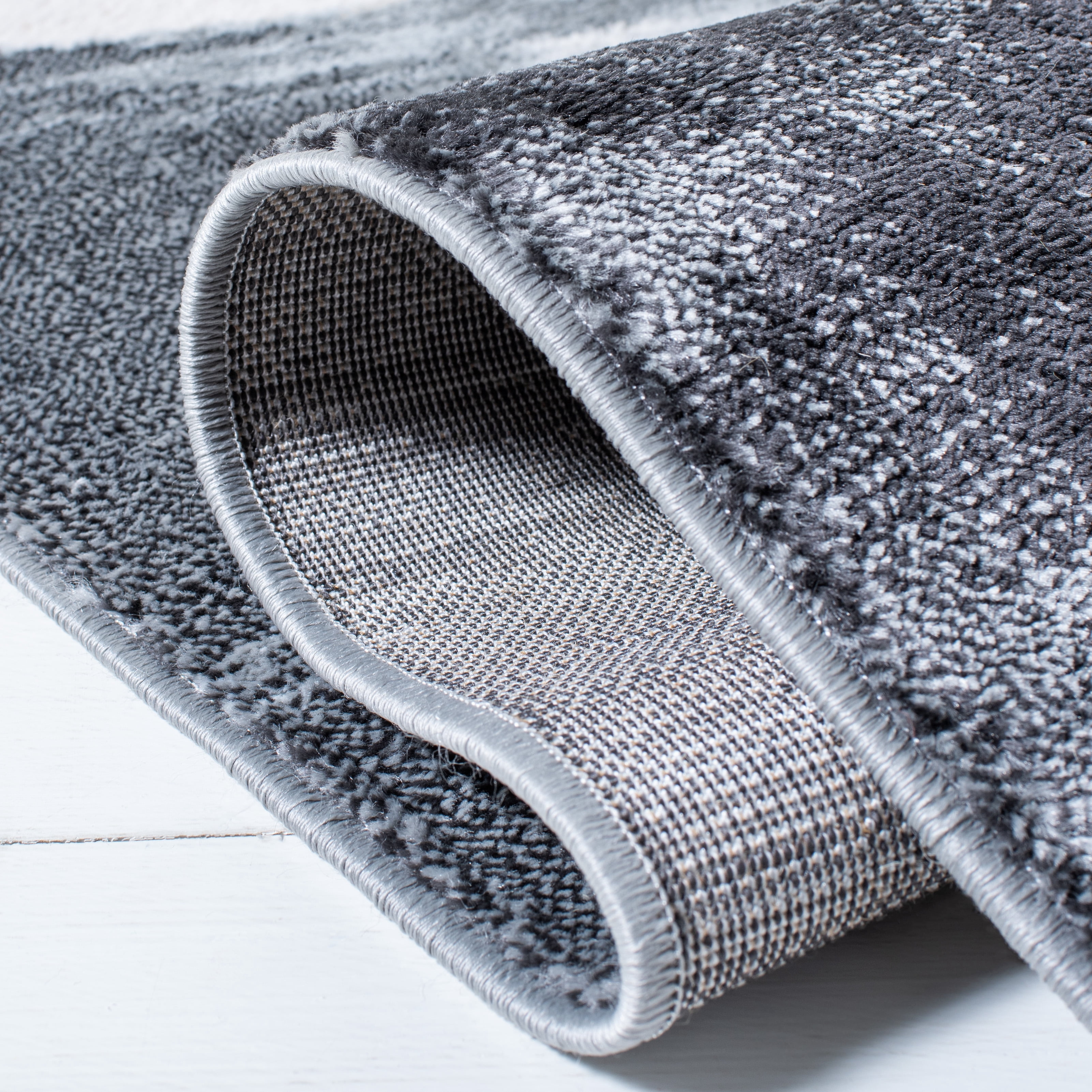 SAFAVIEH Lagoon Collection LGN202H Charcoal / Ivory Rug