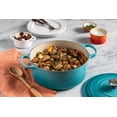 thumbnail image 2 of Le Creuset Signature Four Hollandais Rond en Fonte Émaillée 5,5 Qt, Caraïbe, 2 of 6