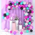 thumbnail image 1 of Kit de guirnaldas con globos de látex con lunares rosas de ensueño, 108 unidades, 1 of 2